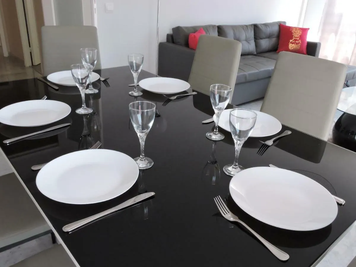 Port, Vue Mer Et Confort Nizza Apartment